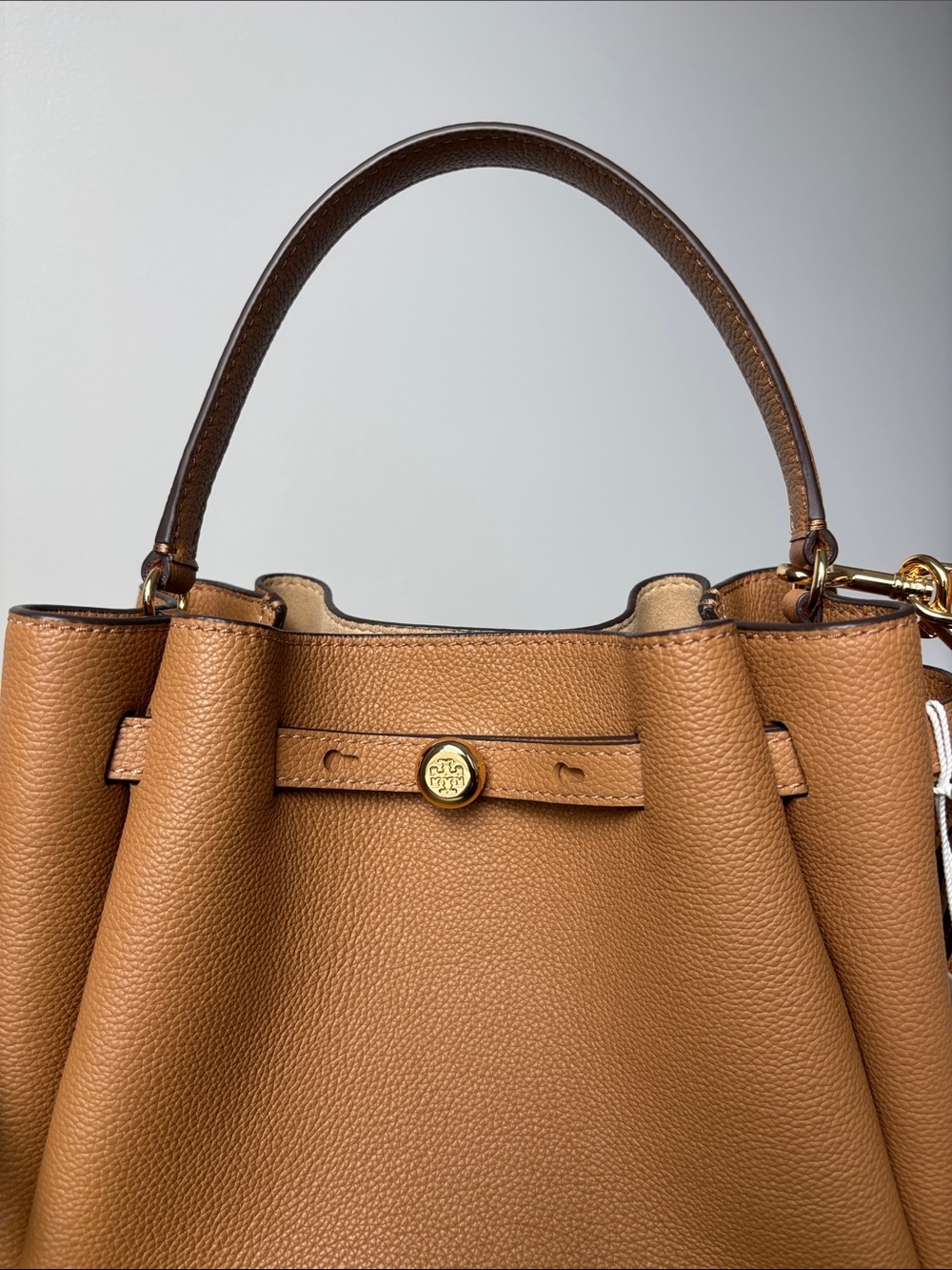 Tory Burch Romy Bucket Bag - Picture 6 of 16
